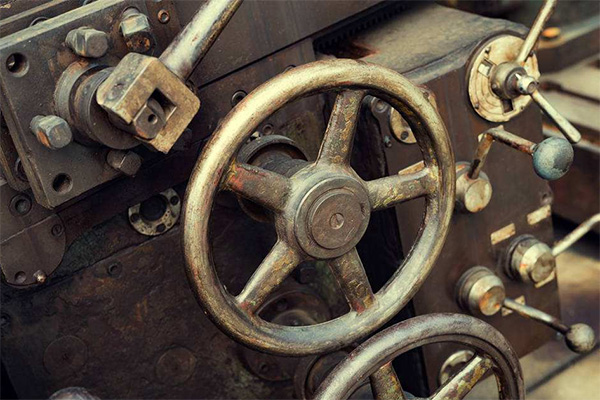 1525915215163520.jpg 工业粉色应用黄色软件应对机械生锈.jpg